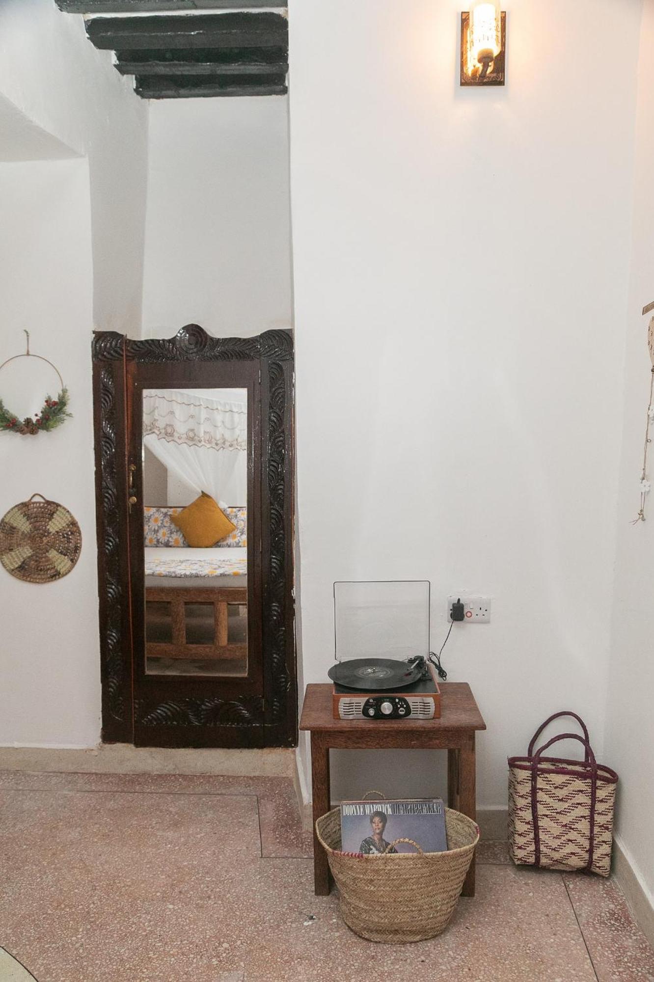 Zanzibar Spice Nest House Hotel Екстериор снимка